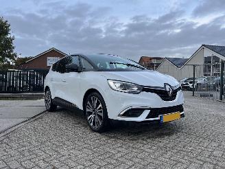 Auto incidentate Renault Scenic 1.3 TCe Business Zen | 7p!! 2021/10