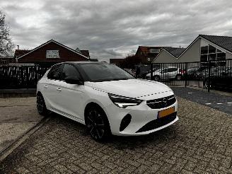 Damaged car Opel Corsa-E Elegance 50 kWh Bi-tone 1999/12