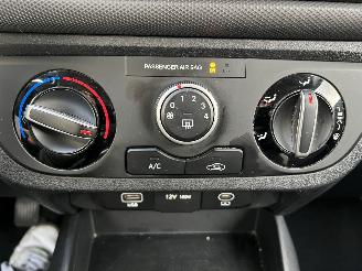 Hyundai I-10 1.0 Comfort 28.127 KM!! picture 23