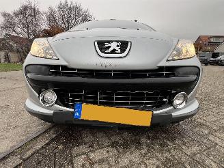 Peugeot 207 SW Outdoor 1.6 VTi | Zonnedak | 71.067 KM! picture 4