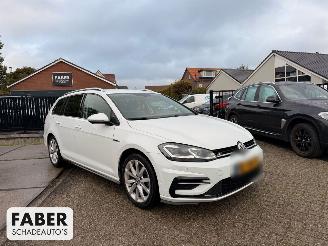 Voiture accidenté Volkswagen Golf 1.4 TSI Highline Business R 2018/2