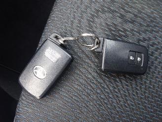 Toyota Yaris 1.5 Full Hybrid Dynamic, Panorama, Climate & Cruise, Navi, PDC picture 19