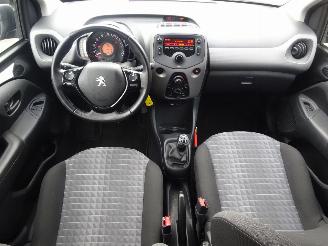 Peugeot 108 1.0 e-VTi Active, Airco, DAB+ picture 14