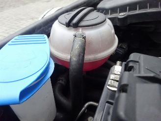 Volkswagen Up! 1.0 move up! BlueMotion, Airco, Lane assist, start/stop picture 16