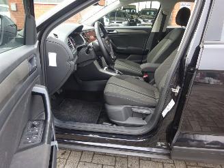 Volkswagen T-Roc Style 81kw TSI , Airco, Navi-MMS, Cruise picture 17