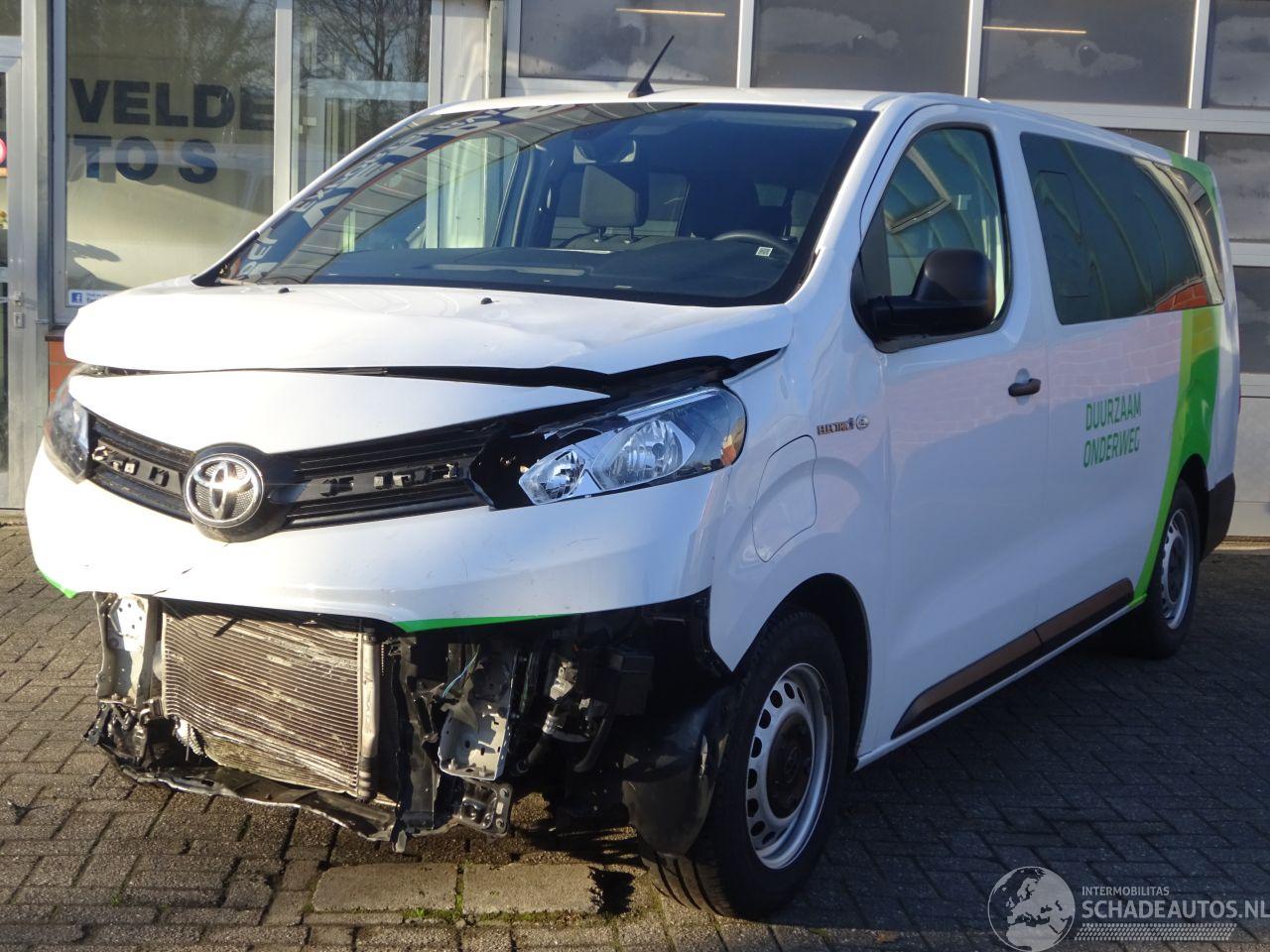 Toyota ProAce Long Extra Range Cool 75 kWh 100kw Electric, 9 persoons, Airco, Navi, Cruise