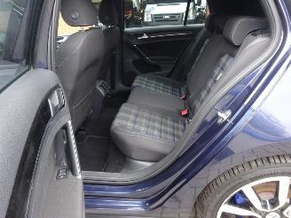 Volkswagen Golf GTE Pug-in Hybride 110kw, Panorama, Lane assist picture 13