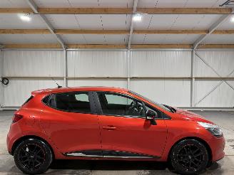 skadebil auto Renault Clio 0.9TCe 66kW Dynamique 2013/1