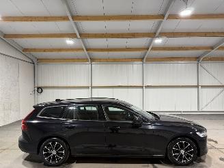 Schadeauto Volvo V-60 2.0 B3 120kW Automaat Momentum Advantage 2020/11