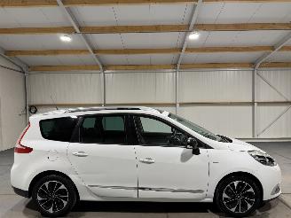 krockskadad bil auto Renault Grand-scenic 2.0 103kW Automaat Bosé Clima 2014/3