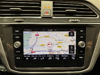 Volkswagen Tiguan 1.5TSI 110kW Automaat ACT Highline Business R picture 34