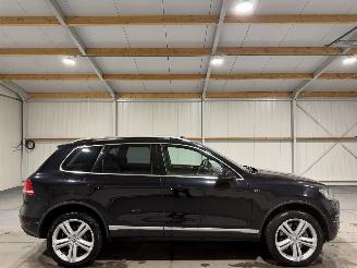  Volkswagen Touareg 4.2TDI V8 250kW Automaat R-Line Pano Clima Memory 2011/5
