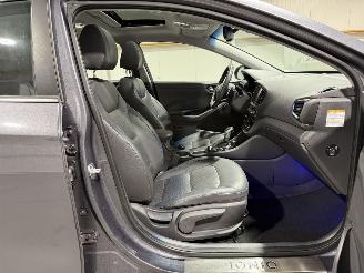 Hyundai Ioniq 1.6GDi 77kW Automaat Premium picture 38