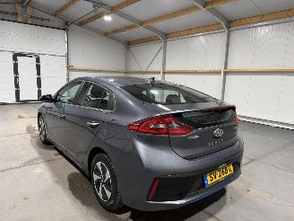 Hyundai Ioniq 1.6GDi 77kW Automaat Premium picture 12
