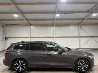 škoda osobní automobily Volvo V-60 2.0B3 120kW Automaat Essential Edition 2023/11