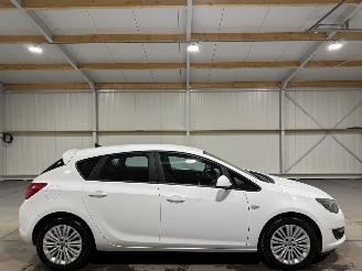 Voiture accidenté Opel Astra 1.4Turbo 103kW Business+ 2014/11
