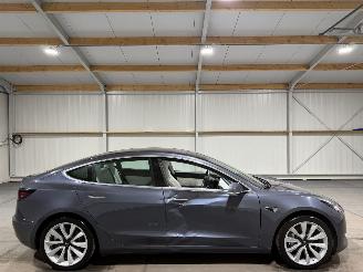 Schadeauto Tesla Model 3 60kWh Standard RWD Plus 175kW 2019/12