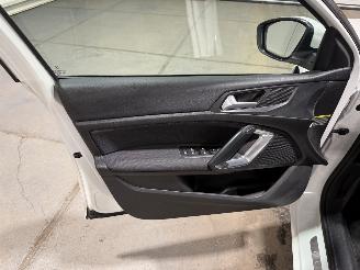 Peugeot 308 1.5BlueHDI 96kW Automaat Premium Panoramadak picture 14