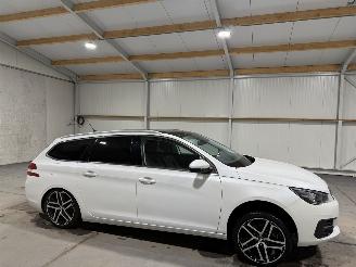 Peugeot 308 1.5BlueHDI 96kW Automaat Premium Panoramadak picture 2