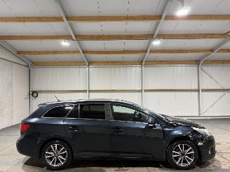 uszkodzony samochody osobowe Toyota Avensis 1.8VVTi 108kW Dynamic Business 2012/8