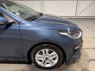 Kia Ceed 1.0T-GDI 88kW Dynamicline picture 16