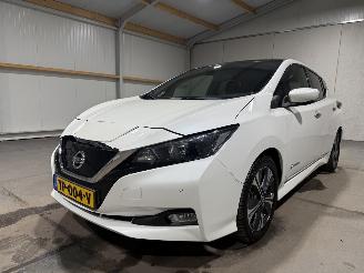 Nissan Leaf 40kWh N-Connecta 110kW Automaat picture 24