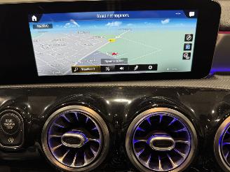 Mercedes A-klasse 35AMG 225kW Automaat 4Matic Pano Premium Plus picture 37