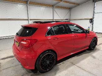 Mercedes A-klasse 180  90kW Automaat Ambition Pano Comfort picture 5