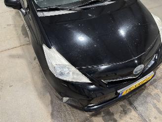 Toyota Prius 1.8 73kW Dynamic Business 7Persoons picture 19