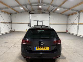 Volkswagen Passat 1.5TSI 110kW Automaat Pano Business picture 7