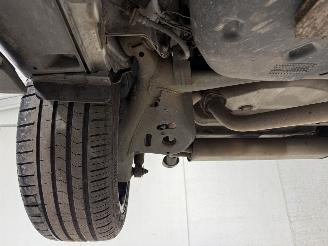 Suzuki Vitara 1.6 88kW Automaat High Executive Pano picture 28