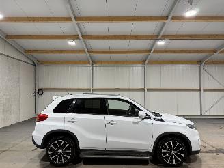 Unfallwagen Suzuki Vitara 1.6 88kW Automaat High Executive Pano 2017/5