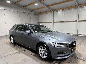Volvo V-90 2.0D3 110kW Automaat Pano Momentum picture 2