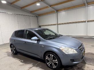 Kia Cee d 1.4 80kW Airco X-Tra picture 2