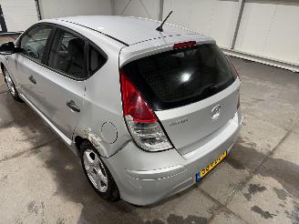 Hyundai I-30 1.4i 80kW i-Drive Drive Cool picture 19