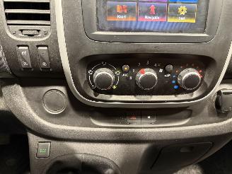 Renault Trafic 2.0dCi 88kW Work Edition  T29 picture 37