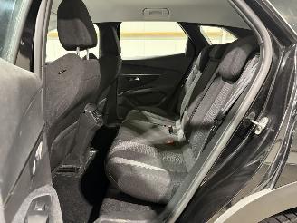 Peugeot 3008 1.5 BlueHDI 96kW Active Pack Business picture 21