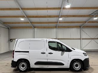 krockskadad bil bedrijf Citroën Berlingo 1.5BlueHDI 75kW Airco S&S L1 2024/2