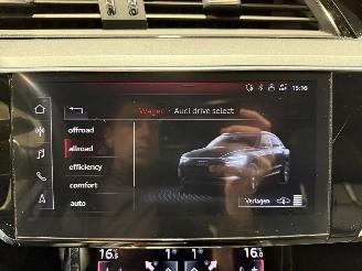 Audi E-tron 55 95kWh 300kW Quattro Advanced Luchtvering Pano picture 33