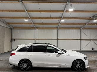 Schadeauto Mercedes C-klasse 180 125kW Automaat Pano Luxury Line 2022/2