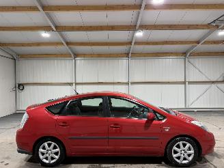 Vaurioauto  passenger cars Toyota Prius 1.5VVT-i 57kW Automaat Tech Edition 2008/5