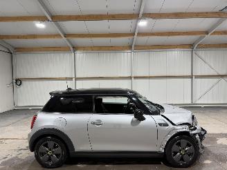 Coche accidentado Mini Electric 33kWh 135kW Essential 2023/9