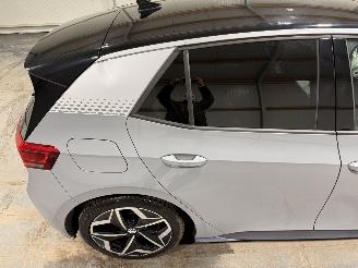 Volkswagen ID.3 58kWh 150kW First Plus picture 21