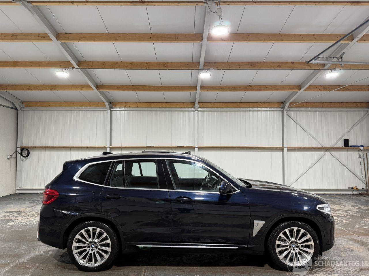 BMW iX3 80kWh 210kW High Executive Pano