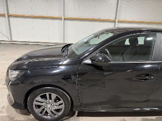 Peugeot 208 1.2PT 55kW Active Pack picture 13