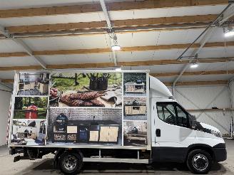 danneggiata veicoli commerciali Iveco Daily 40c18 3.0D 132kW Automaat Dubbellucht Bakwagen Laadklep 2017/8