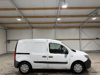 uszkodzony samochody ciężarowe Mercedes Citan 108CDI 55kW Airco BlueEfficiency 2016/3