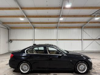 Voiture accidenté BMW 3-serie 320i 135kW Automaat Schuifkantel Luxury Edition 2018/4