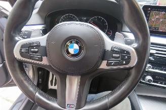 BMW 5-serie 520D Automaat 190pk High Executive M Pakett 87.000km  2019 vol optie picture 21