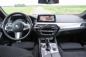 BMW 5-serie 520D Automaat 190pk High Executive M Pakett 87.000km  2019 vol optie picture 27